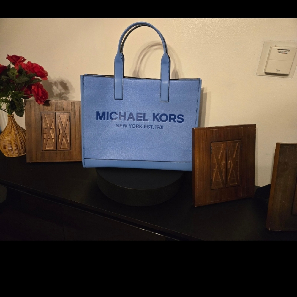 Michael kors large bag